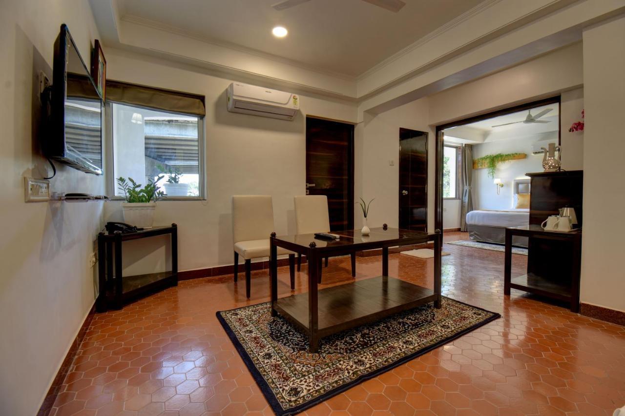 Elite Hotel لونافالا المظهر الخارجي الصورة