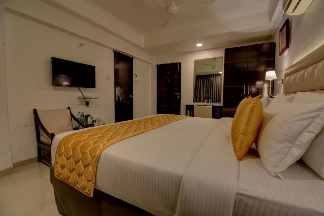 Elite Hotel لونافالا المظهر الخارجي الصورة