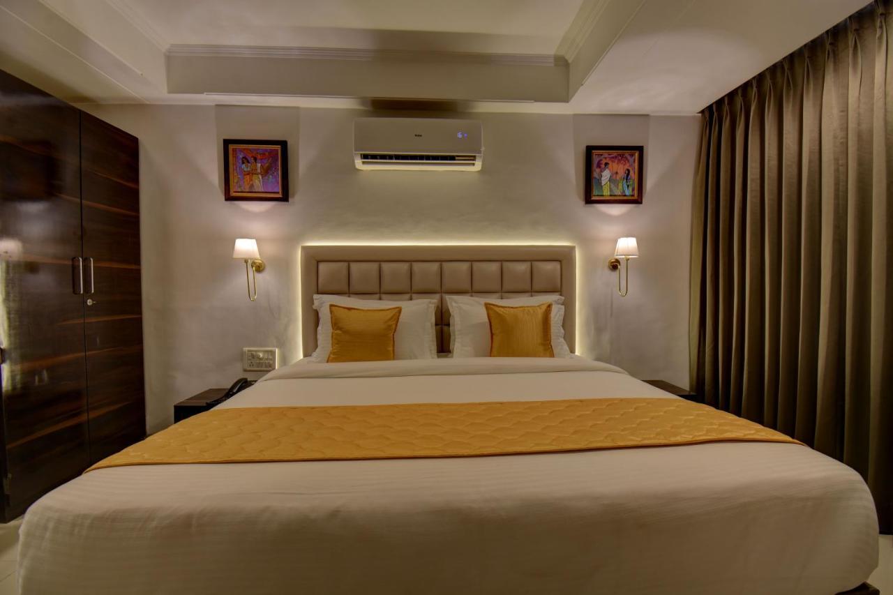 Elite Hotel لونافالا المظهر الخارجي الصورة