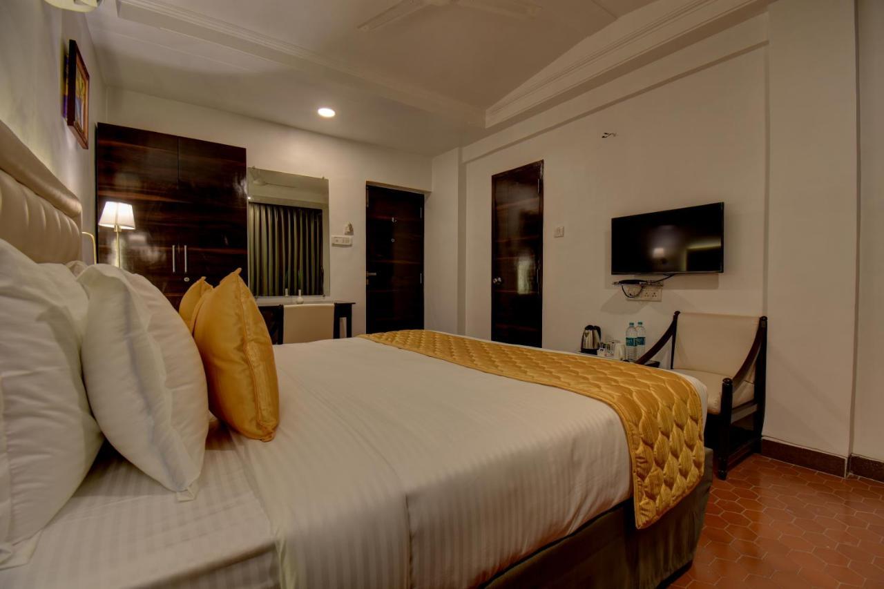 Elite Hotel لونافالا المظهر الخارجي الصورة
